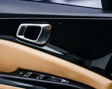 Сірий Кіа Карнівал, об'ємом двигуна 2.2 л та пробігом 147 тис. км за 33999 $, фото 55 на Automoto.ua