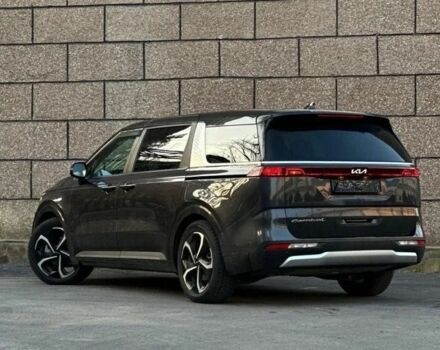 Серый Киа Карнивал, объемом двигателя 2.2 л и пробегом 78 тыс. км за 24900 $, фото 3 на Automoto.ua