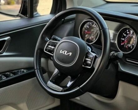 Серый Киа Карнивал, объемом двигателя 2.2 л и пробегом 78 тыс. км за 24900 $, фото 7 на Automoto.ua