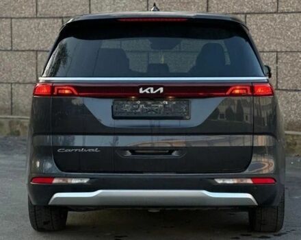 Серый Киа Карнивал, объемом двигателя 2.2 л и пробегом 78 тыс. км за 24900 $, фото 4 на Automoto.ua