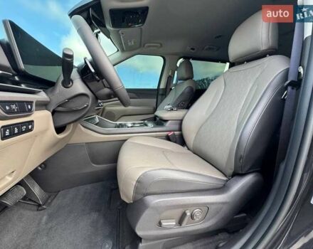 Серый Киа Карнивал, объемом двигателя 2.2 л и пробегом 12 тыс. км за 57000 $, фото 30 на Automoto.ua