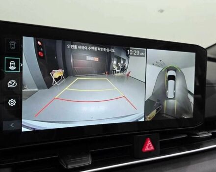 Сірий Кіа Карнівал, об'ємом двигуна 2.2 л та пробігом 9 тис. км за 35000 $, фото 6 на Automoto.ua