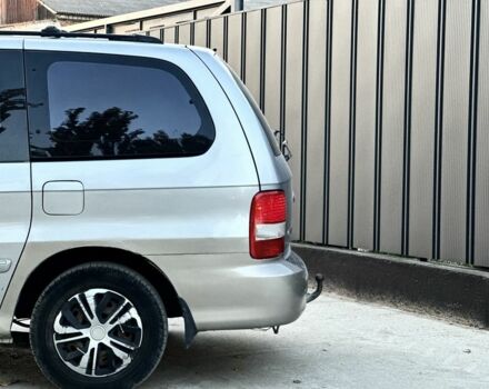 Серый Киа Карнивал, объемом двигателя 2.9 л и пробегом 270 тыс. км за 1800 $, фото 20 на Automoto.ua