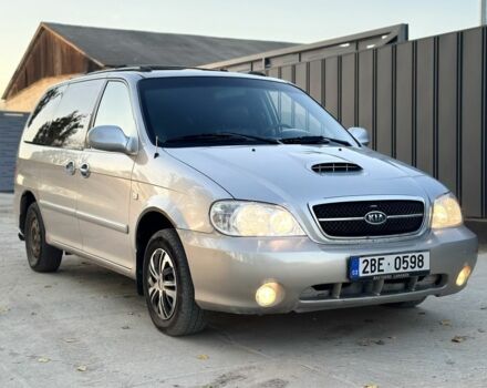 Серый Киа Карнивал, объемом двигателя 2.9 л и пробегом 270 тыс. км за 1800 $, фото 17 на Automoto.ua