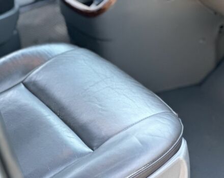 Серый Киа Карнивал, объемом двигателя 2.9 л и пробегом 270 тыс. км за 1800 $, фото 13 на Automoto.ua