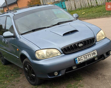 Серый Киа Карнивал, объемом двигателя 2.9 л и пробегом 350 тыс. км за 2150 $, фото 1 на Automoto.ua