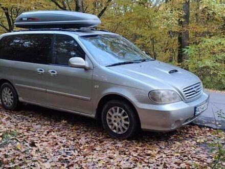 Киа Карнивал 2002 в Ужгороде на Automoto.ua Серый Киа Карнивал, объемом двигателя 2.9 л и пробегом 413 тыс. км за 3700 $, фото 1 на Automoto.ua