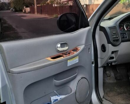 Серый Киа Карнивал, объемом двигателя 0 л и пробегом 340 тыс. км за 1808 $, фото 1 на Automoto.ua