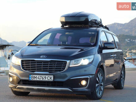 Киа Карнивал 2015 в Сумах на Automoto.ua Серый Киа Карнивал, объемом двигателя 2.2 л и пробегом 200 тыс. км за 16900 $, фото 1 на Automoto.ua