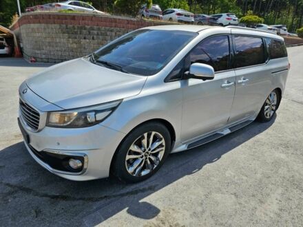 Кіа Карнівал 2015 у Києві на Automoto.ua Сірий Кіа Карнівал, об'ємом двигуна 2.2 л та пробігом 131 тис. км за 3900 $, фото 1 на Automoto.ua