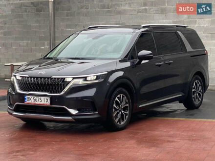 Серый Киа Карнивал, объемом двигателя 2.2 л и пробегом 147 тыс. км за 35500 $, фото 1 на Automoto.ua