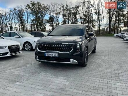 Серый Киа Карнивал, объемом двигателя 2.2 л и пробегом 12 тыс. км за 57000 $, фото 1 на Automoto.ua