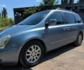Синий Киа Карнивал, объемом двигателя 2.9 л и пробегом 283 тыс. км за 6000 $, фото 1 на Automoto.ua