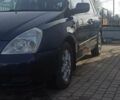 Синий Киа Карнивал, объемом двигателя 2.9 л и пробегом 440 тыс. км за 6400 $, фото 2 на Automoto.ua