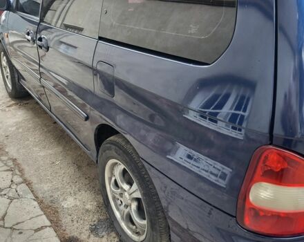 Синий Киа Карнивал, объемом двигателя 2.9 л и пробегом 3 тыс. км за 3400 $, фото 5 на Automoto.ua