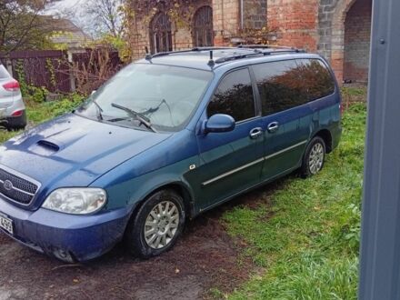 Синій Кіа Карнівал, об'ємом двигуна 0 л та пробігом 375 тис. км за 2386 $, фото 1 на Automoto.ua