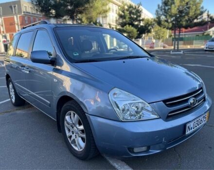 Синий Киа Карнивал, объемом двигателя 1.9 л и пробегом 1 тыс. км за 2989 $, фото 1 на Automoto.ua