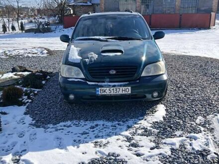 Киа Карнивал 2003 в Ровно на Automoto.ua Зеленый Киа Карнивал, объемом двигателя 2.9 л и пробегом 240 тыс. км за 3750 $, фото 1 на Automoto.ua