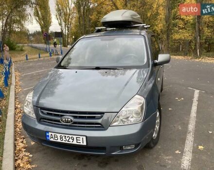 Зелений Кіа Карнівал, об'ємом двигуна 2.66 л та пробігом 336 тис. км за 6299 $, фото 1 на Automoto.ua