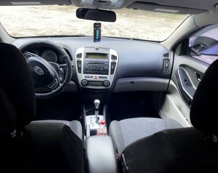 Серый Киа Сид, объемом двигателя 1.59 л и пробегом 0 тыс. км за 5500 $, фото 25 на Automoto.ua