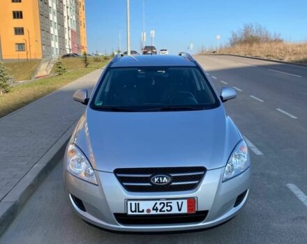 Серый Киа Сид, объемом двигателя 0 л и пробегом 226 тыс. км за 5990 $, фото 1 на Automoto.ua