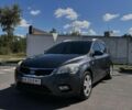Серый Киа Сид, объемом двигателя 1.4 л и пробегом 200 тыс. км за 6000 $, фото 1 на Automoto.ua