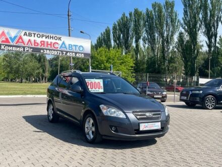 Сірий Кіа Сід, об'ємом двигуна 2 л та пробігом 150 тис. км за 7400 $, фото 1 на Automoto.ua