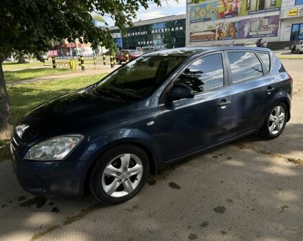 Синий Киа Сид, объемом двигателя 1.4 л и пробегом 200 тыс. км за 4100 $, фото 20 на Automoto.ua