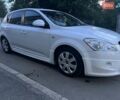 Белый Киа Сид, объемом двигателя 1.6 л и пробегом 219 тыс. км за 6800 $, фото 4 на Automoto.ua