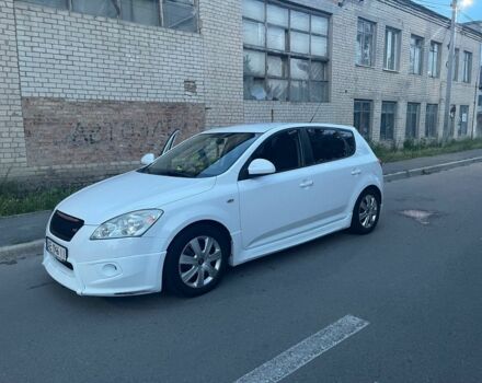 Киа Сид 2007 в Днепре (Днепропетровске) на Automoto.ua Белый Киа Сид, объемом двигателя 1.6 л и пробегом 220 тыс. км за 5700 $, фото 1 на Automoto.ua