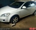 Белый Киа Сид, объемом двигателя 1.4 л и пробегом 236 тыс. км за 3600 $, фото 11 на Automoto.ua