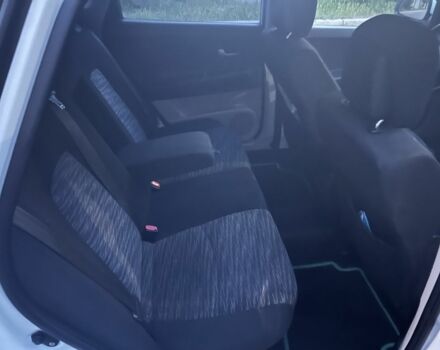 Киа Сид 2007 в Днепре (Днепропетровске) на Automoto.ua Белый Киа Сид, объемом двигателя 1.6 л и пробегом 220 тыс. км за 5700 $, фото 7 на Automoto.ua