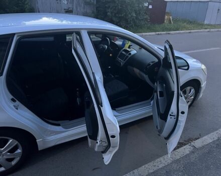 Киа Сид 2007 в Днепре (Днепропетровске) на Automoto.ua Белый Киа Сид, объемом двигателя 1.6 л и пробегом 220 тыс. км за 5700 $, фото 8 на Automoto.ua