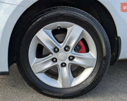 Белый Киа Сид, объемом двигателя 1.6 л и пробегом 160 тыс. км за 5250 $, фото 24 на Automoto.ua