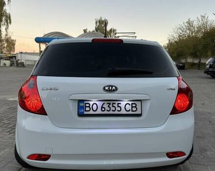 Белый Киа Сид, объемом двигателя 1.6 л и пробегом 229 тыс. км за 5799 $, фото 8 на Automoto.ua