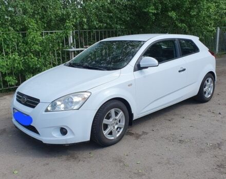 Білий Кіа Сід, об'ємом двигуна 1.6 л та пробігом 124 тис. км за 5900 $, фото 2 на Automoto.ua