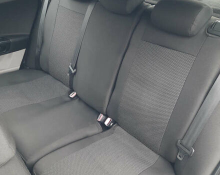 Белый Киа Сид, объемом двигателя 1.6 л и пробегом 182 тыс. км за 6100 $, фото 5 на Automoto.ua