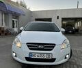 Белый Киа Сид, объемом двигателя 1.6 л и пробегом 229 тыс. км за 5799 $, фото 4 на Automoto.ua