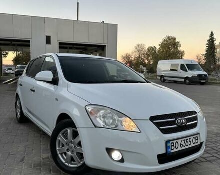 Белый Киа Сид, объемом двигателя 1.6 л и пробегом 229 тыс. км за 5799 $, фото 2 на Automoto.ua