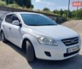 Белый Киа Сид, объемом двигателя 1.4 л и пробегом 225 тыс. км за 5200 $, фото 1 на Automoto.ua