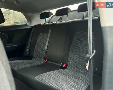 Белый Киа Сид, объемом двигателя 1.4 л и пробегом 178 тыс. км за 4777 $, фото 9 на Automoto.ua