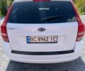 Белый Киа Сид, объемом двигателя 1.58 л и пробегом 393 тыс. км за 5700 $, фото 4 на Automoto.ua