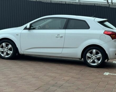 Білий Кіа Сід, об'ємом двигуна 1.6 л та пробігом 167 тис. км за 5700 $, фото 6 на Automoto.ua