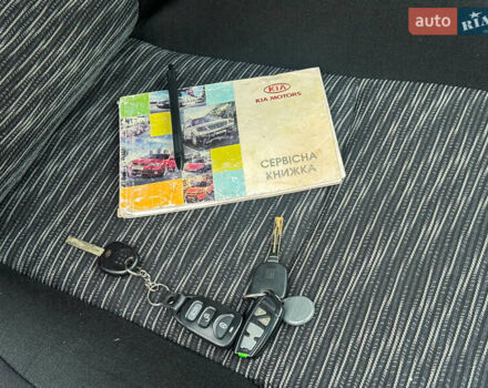 Белый Киа Сид, объемом двигателя 1.4 л и пробегом 178 тыс. км за 4777 $, фото 16 на Automoto.ua