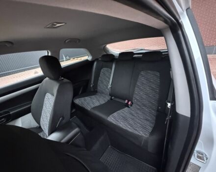 Білий Кіа Сід, об'ємом двигуна 1.6 л та пробігом 167 тис. км за 5700 $, фото 13 на Automoto.ua