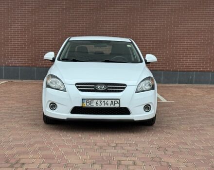 Білий Кіа Сід, об'ємом двигуна 1.6 л та пробігом 167 тис. км за 5700 $, фото 2 на Automoto.ua