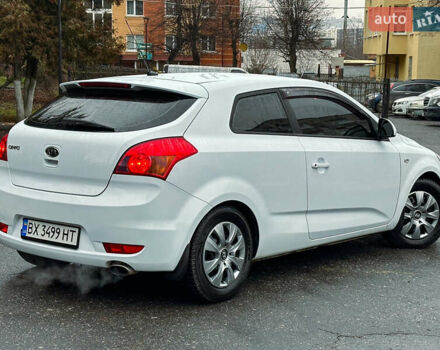 Белый Киа Сид, объемом двигателя 1.4 л и пробегом 178 тыс. км за 4777 $, фото 5 на Automoto.ua