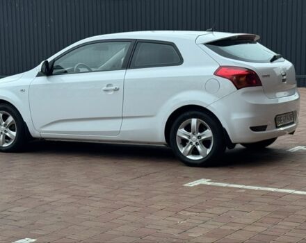 Білий Кіа Сід, об'ємом двигуна 1.6 л та пробігом 167 тис. км за 5700 $, фото 5 на Automoto.ua