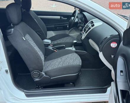 Белый Киа Сид, объемом двигателя 1.6 л и пробегом 167 тыс. км за 5700 $, фото 15 на Automoto.ua