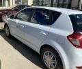 Белый Киа Сид, объемом двигателя 1.4 л и пробегом 180 тыс. км за 8000 $, фото 6 на Automoto.ua